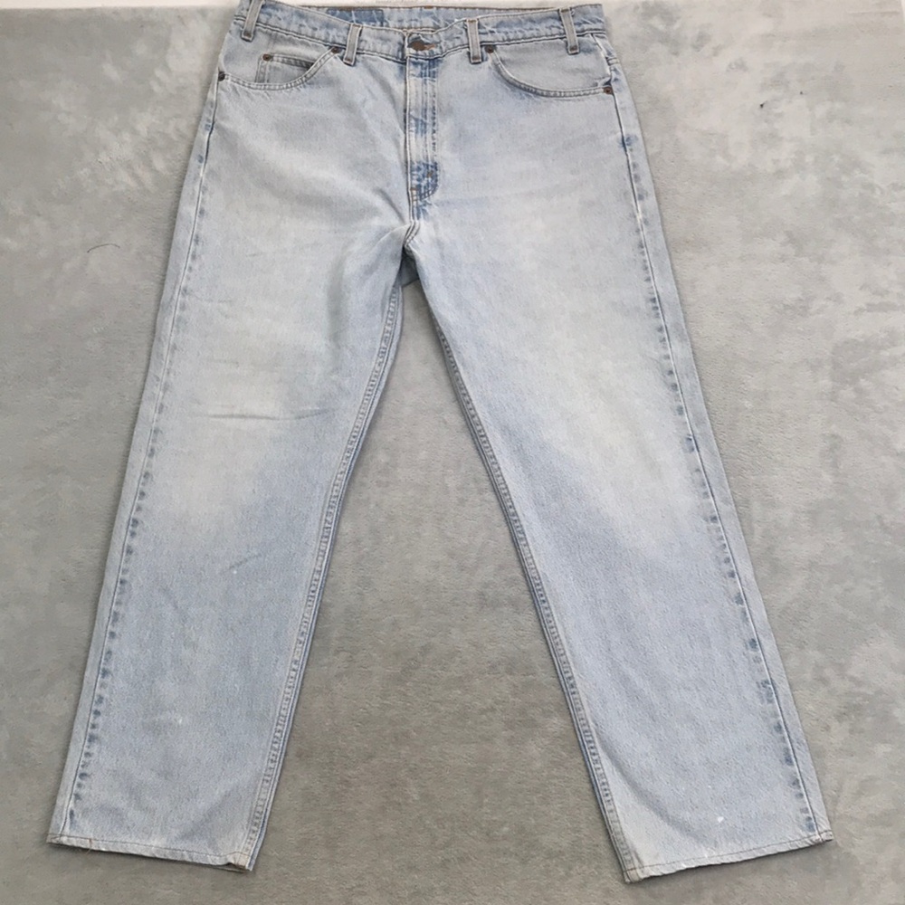 Levi's Men's Light Wash 505 Straight Leg Jeans  38 x 30